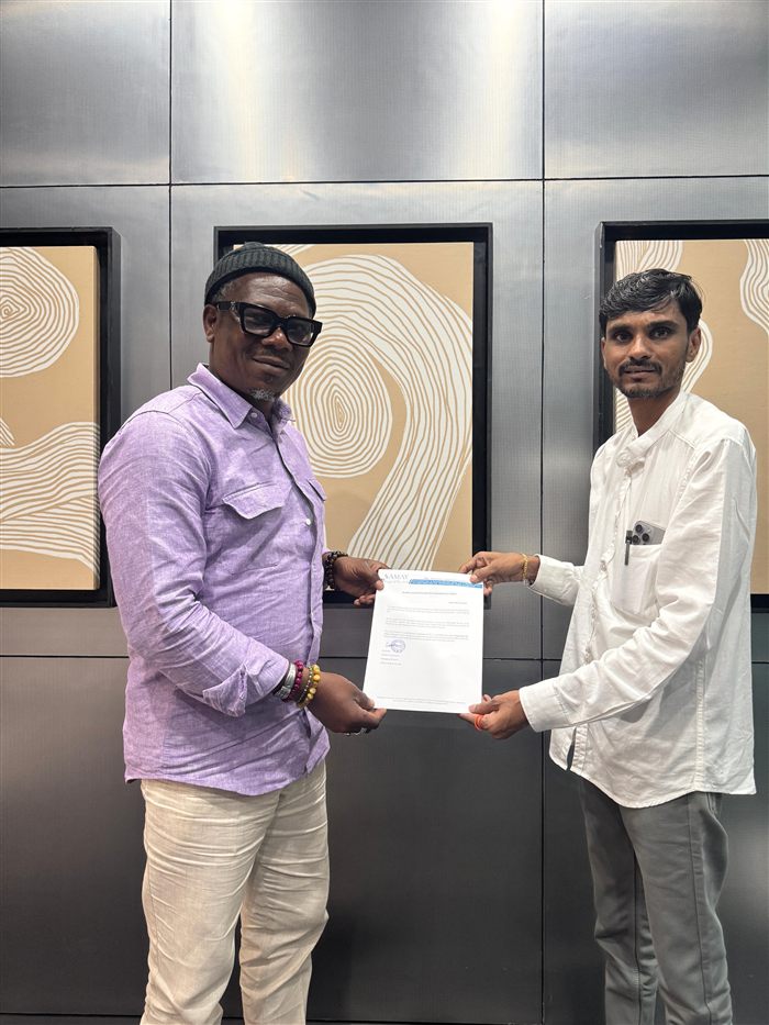 Signature de l'accord de distribution exclusive avec Samay Surgical